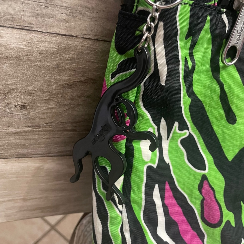 Kipling Laptop Sleeve Tech Case Neon Green Pink Abstract Print Monkey Keychain - Picture 3 of 8